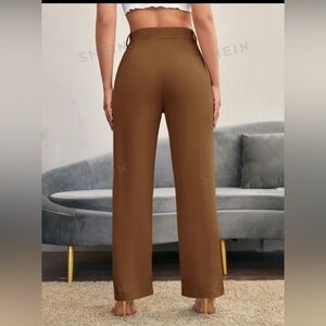 Pantalón marca Iris, casual stretch size S brown Nuevo